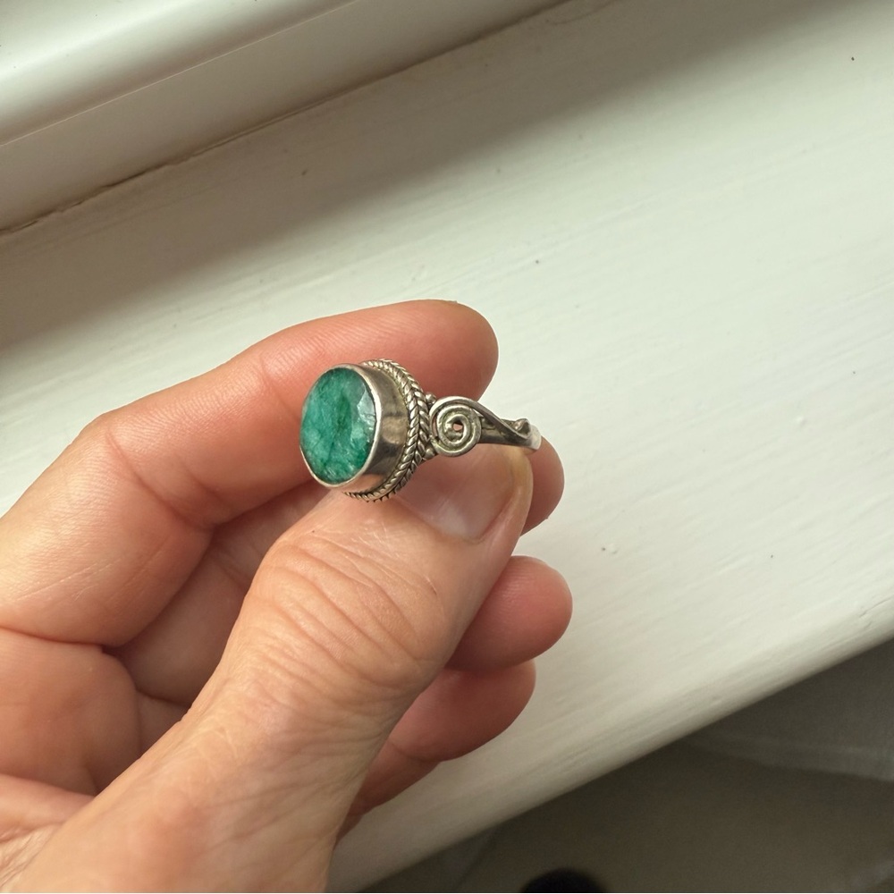 Sterling Green Agate Ring - image 8